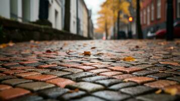 een leeg geplaveide straat in de midden- van een regenachtig dag generatief ai foto