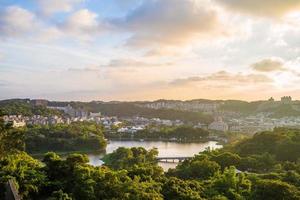 luchtfoto van groen grasmeer in hsinchu, taiwan foto