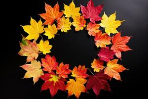 mooi herfst natuur achtergrond van esdoorn- bladeren foto