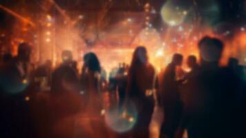 vervagen mensen in partij viering Bij nachtclub met feestelijk verlichting achtergrond. ontspanning en plezierig levensstijl evenement concept. generatief ai foto
