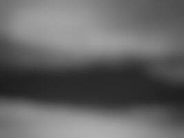 een zwart achtergrond met een wit achtergrond, abstract zwart achtergrond.zwart achtergrond illustratie structuur en donker grijs houtskool verf, donker en grijs abstract behang. foto