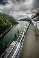 prachtig landschap van cruiseschepen in Alaska