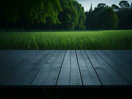 houten tafel en vervagen tropisch groen gras achtergrond, Product Scherm montage. hoog kwaliteit foto 8k fhd ai gegenereerd