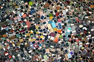abstract achtergrond van veel smartphones. mobiel telefoon recyclen. neurale netwerk ai gegenereerd foto