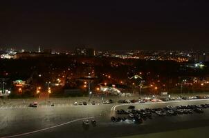 Charkov, Oekraïne - oktober 25, 2019 antenne visie Bij avond zonsondergang met straten van Charkov stad centrum foto