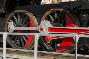 zeer oude kolenlocomotief in de stad arcos de jalon, soria provincie, castilla y leon, spanje foto