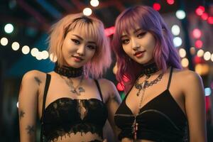 twee Aziatisch Dames met Purper haar- en piercings staand in voorkant van neon lichten generatief ai foto