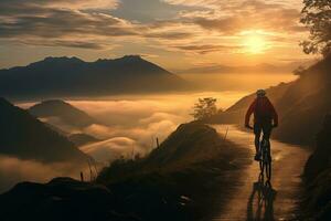 achterzijde visie van een fietser Aan een berg weg tegen zonsondergang achtergrond foto