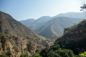 hidalgo natuurlijk vraagt zich af - tolantongo gruta's en verschillend landschappen foto