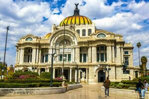 Mexico stad Mexico 2021 verbazingwekkend paleis van prima kunsten bouwkundig meesterwerk in Mexico stad. foto