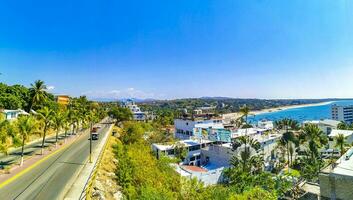 puerto escondido oaxaca Mexico 2023 typisch mooi kleurrijk toerist straat trottoir stad puerto escondido Mexico. foto