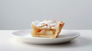 foto van een plak van appel taart Aan een wit bord. generatief ai