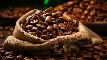 een zak van geroosterd aromatisch robusta arabica koffie bonen foto