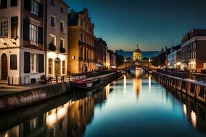 een kanaal in de midden- van een stad Bij nacht. ai-gegenereerd foto