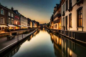 een kanaal in een stad Bij zonsondergang. ai-gegenereerd foto