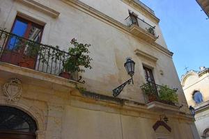 italië, lecce, stad met barokke architectuur en kerken en archeologische overblijfselen. foto