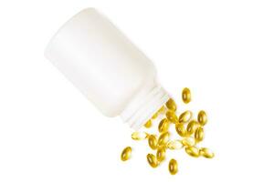 vitamine d3, omega 3 vis olie supplement softgel capsules in fles, geïsoleerd Aan wit achtergrond foto