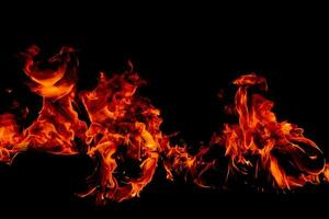 vuur vlammen op abstracte kunst zwarte achtergrond foto