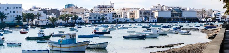 binnenhaven arrecife lanzarote spanje foto