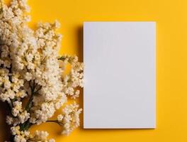 blanco papier met tropisch bladeren en bloemen. vlak leggen, top visie, kopiëren ruimte ai gegenereerd foto