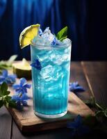 foto van sommige blauw lagune cocktail drinken elegant geplateerd Aan een tafel. generatief ai