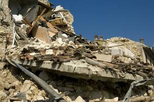 documentatie fotografisch del verwoestend terremoto nell'italia centraal foto