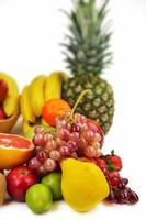 mix van vegetarisch biologisch voedsel fruit foto