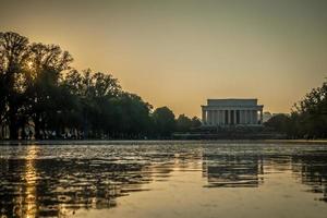 Lincoln memoril bij zonsondergang in Washington DC