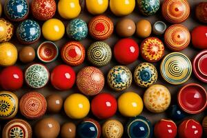 kleurrijk keramisch kommen en borden zijn geregeld in een patroon. ai-gegenereerd foto