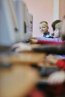 het onderwijs met kinderen in school- foto