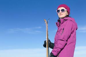 winter vrouw ski foto