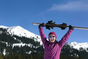 winter vrouw ski foto