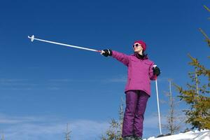 winter vrouw ski foto