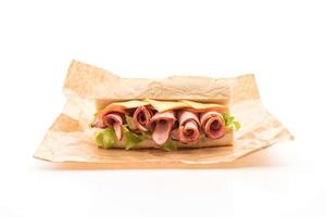 onderzeese sandwich met ham en salade foto