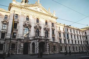 oud gebouw in münchen, duitsland foto