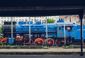 oud blauw trein locomotief foto