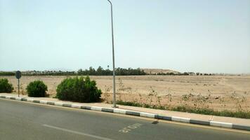 weg in de sinai woestijn, sharm el sjeik in Egypte foto