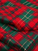 foto van Kerstmis rood en groen plaid tafelkleed. ai gegenereerd