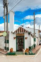 klein heiligdom naar de goddelijk redder van de iza steen Bij de mooi klein stad- van iza in boyaca, Colombia foto