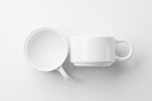 keramisch mok kop voor koffie thee wit blanco 3d renderen mockup foto