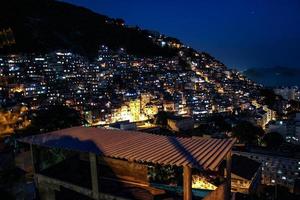 cantagalo heuvel favela in rio de janeiro. foto