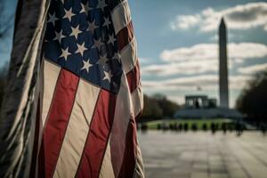 Amerikaans vlag golvend in voorkant van een monument , benadrukkend de belang van eerbiedigen en herinneren Amerikaans onderhoud leden wie hebben gemaakt de ultieme offer. generatief ai. foto