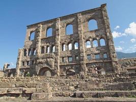 Romeins theater aosta foto