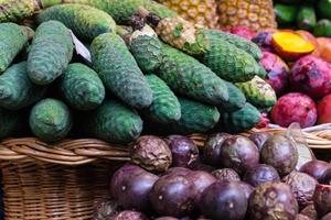 monstera deliciosa een mix van ananas en banaan foto