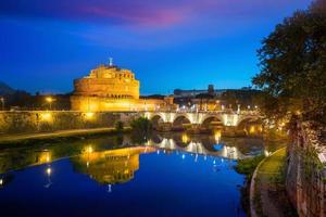 heilige engel kasteel in rome, italië foto