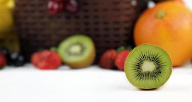 mix van vegetarisch biologisch voedsel fruit foto