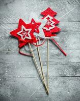 rood en wit Kerstmis decoraties. foto