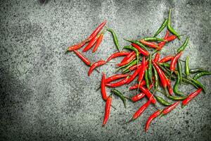 Hete chili pepers. foto