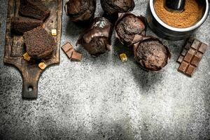 chocola vers muffins. foto