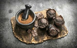 chocola vers muffins. foto
